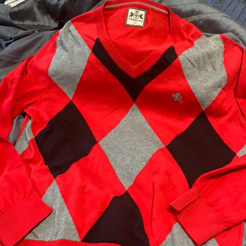 Express Men’s sweater